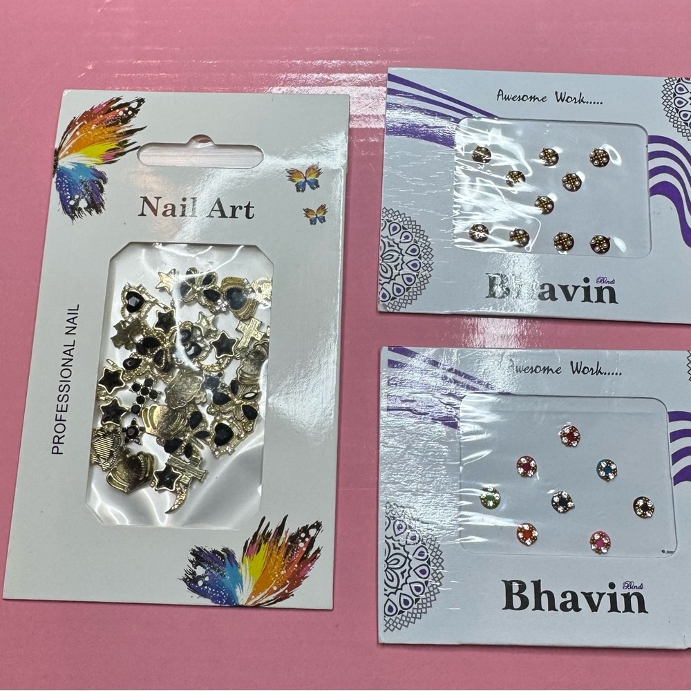 HOLD-Nail Art Set with Colorful Gems